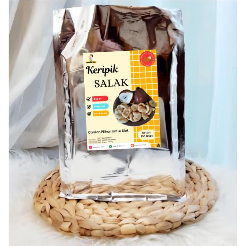 

KERIPIK BUAH SALAK PONDOH OVEN MANIS RENYAH 250 GRAM dan 1000 GRAM