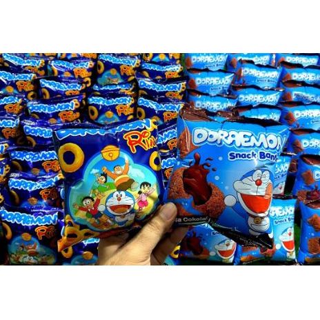 

DORAEMON Snack Bantal Viral Ciki Berhadiah 1 Pak Isi 10 Pcs