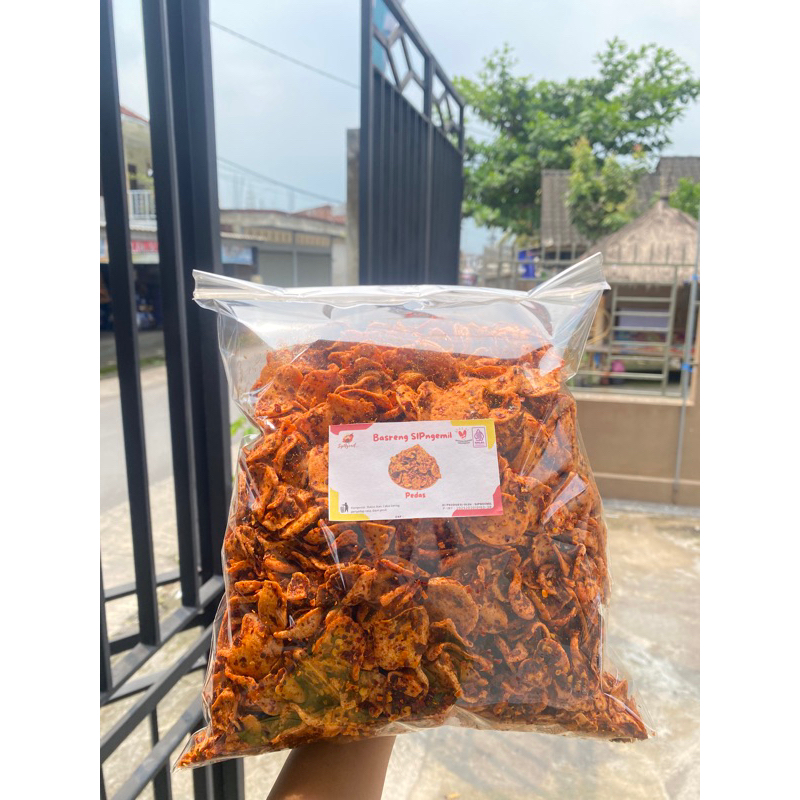 

Basreng pedes daun jeruk by Sip Ngemil kemasan 1kg