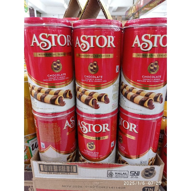 

Astor roll kaleng 330 gr