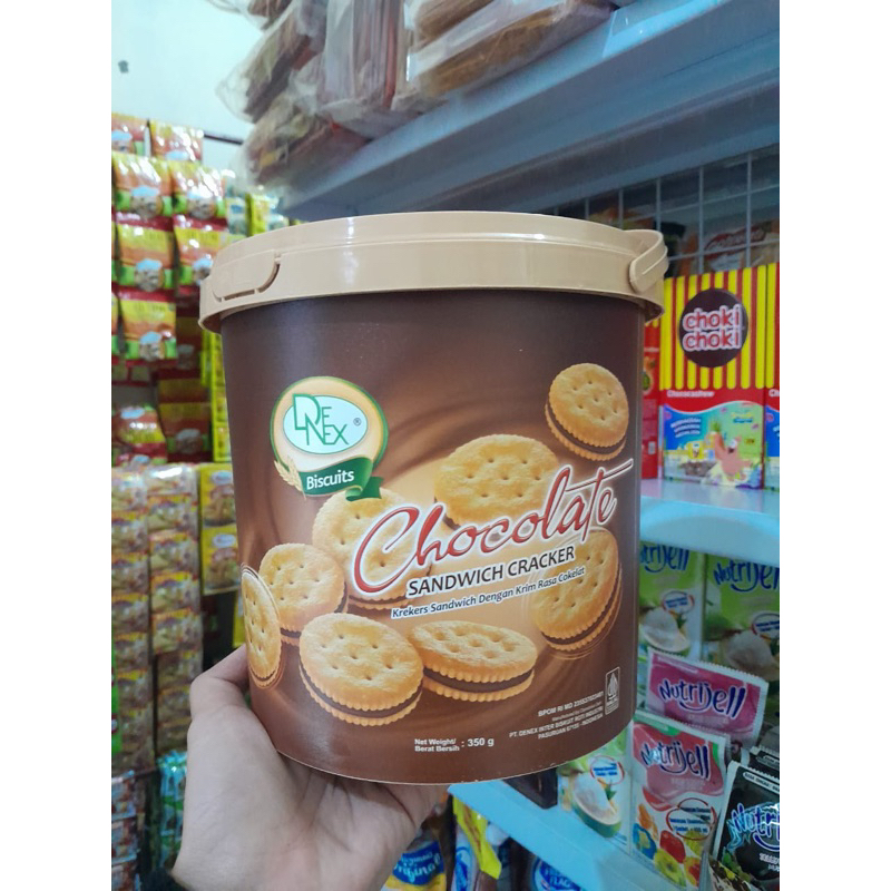 

Ready Biskuit chocolate Sandwich crackers toples