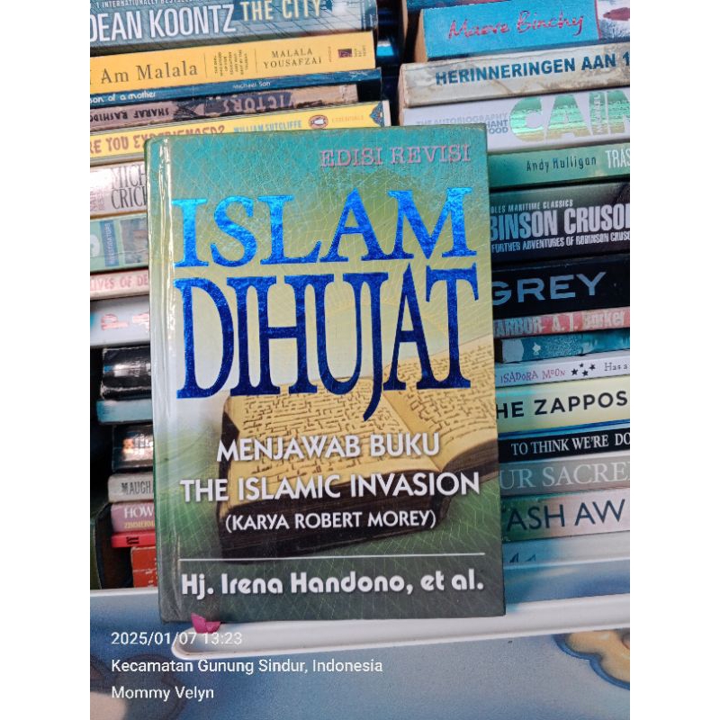 ISLAM DIHUJAT