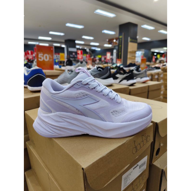 Sepatu olahraga wanita Diadora Kestrel Purple/ungu women running shoes original