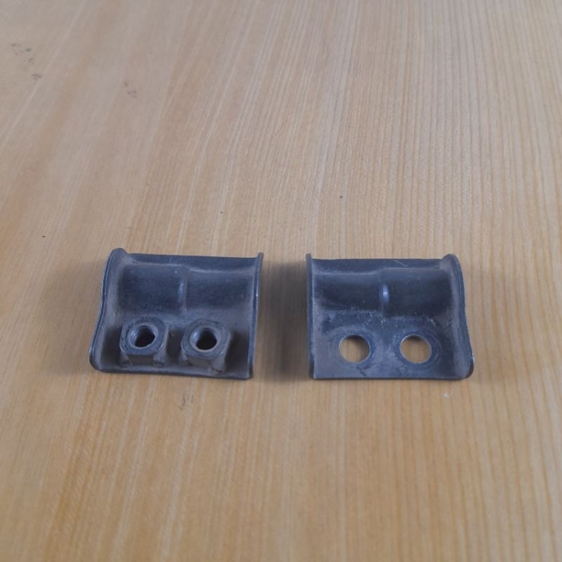 KLEM BRAKET KABEL REM DEPAN ORI KLX150 CABUTAN MOTOR