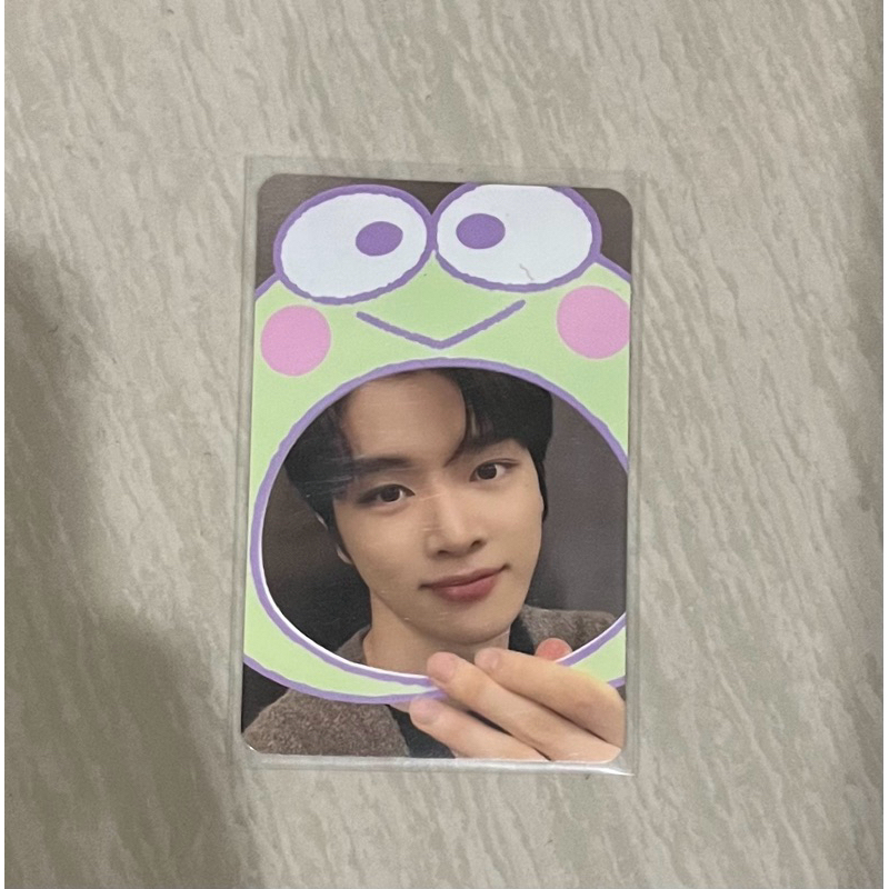 photocard official nct sungchan sanrio