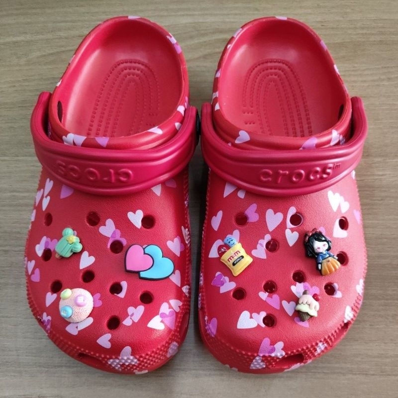 CROCS CLASSIC CLOG MERAH RED PRINTING LOVE M5/W7 SANDAL SENDAL PRIA WANITA ANAK PEREMPUAN LELAKI ASL