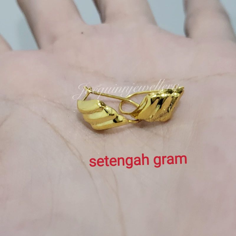 Anting wajik polos setengah gram