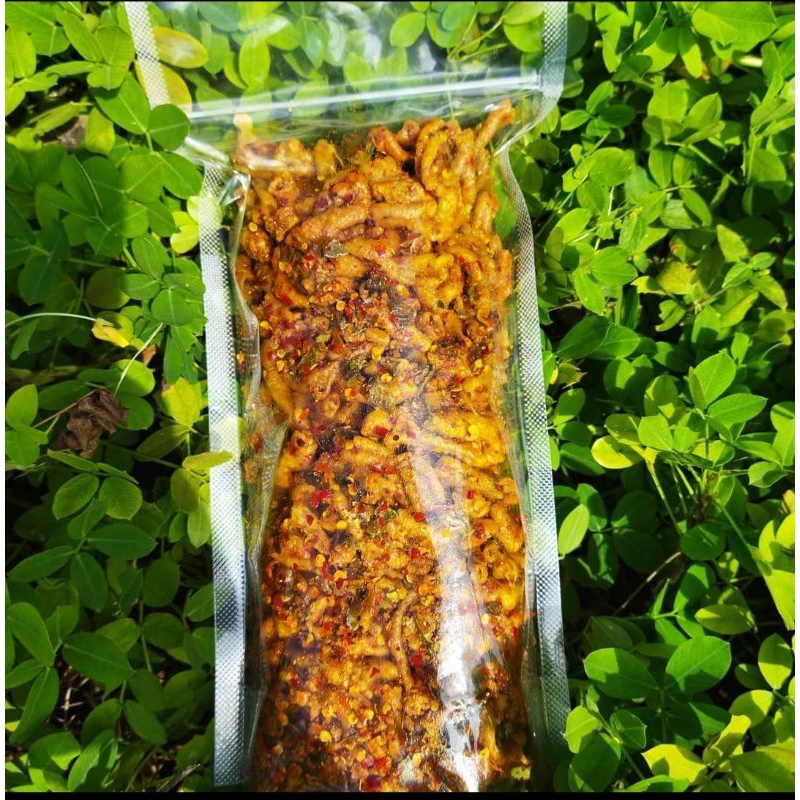 

usus ayam crispy pedas gurih daun jeruk