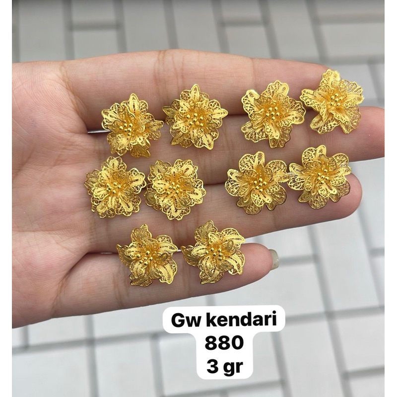 giwang kendari bunga hadiah mewah anting kebaya
