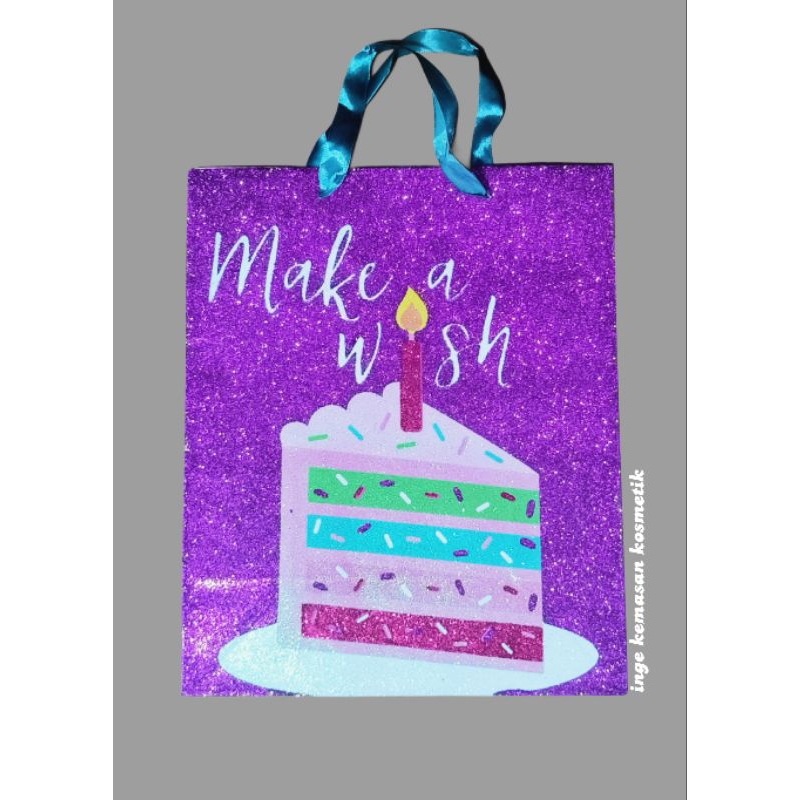 

PAPER BAG PREMIUM GLITTER / TAS KADO ULANG TAHUN / PAPER GIVE ULTAH