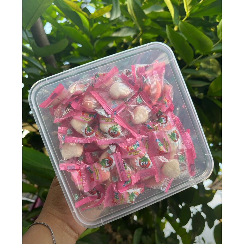 

YUPI BOX ISI 100 | PERMEN YUPI ISI 100