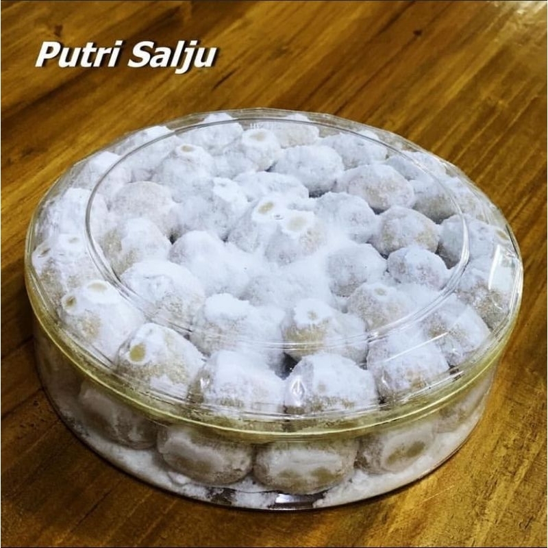 

ANEKA KUE KERING PUTRI SALJU / PANDAN