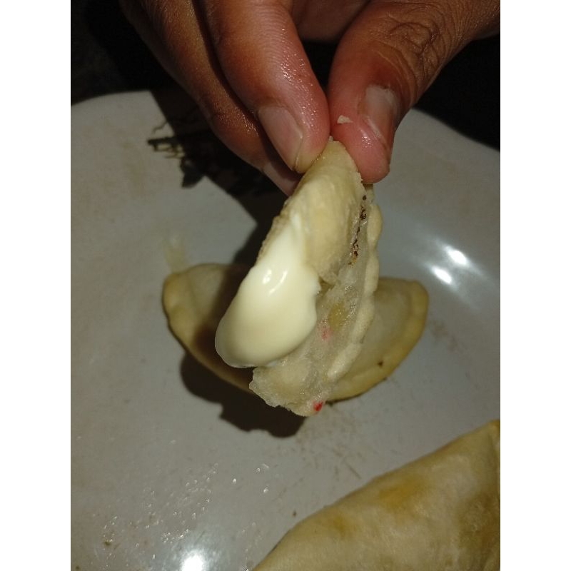

CIRENG ISI KEJU( ISI 8PCS)