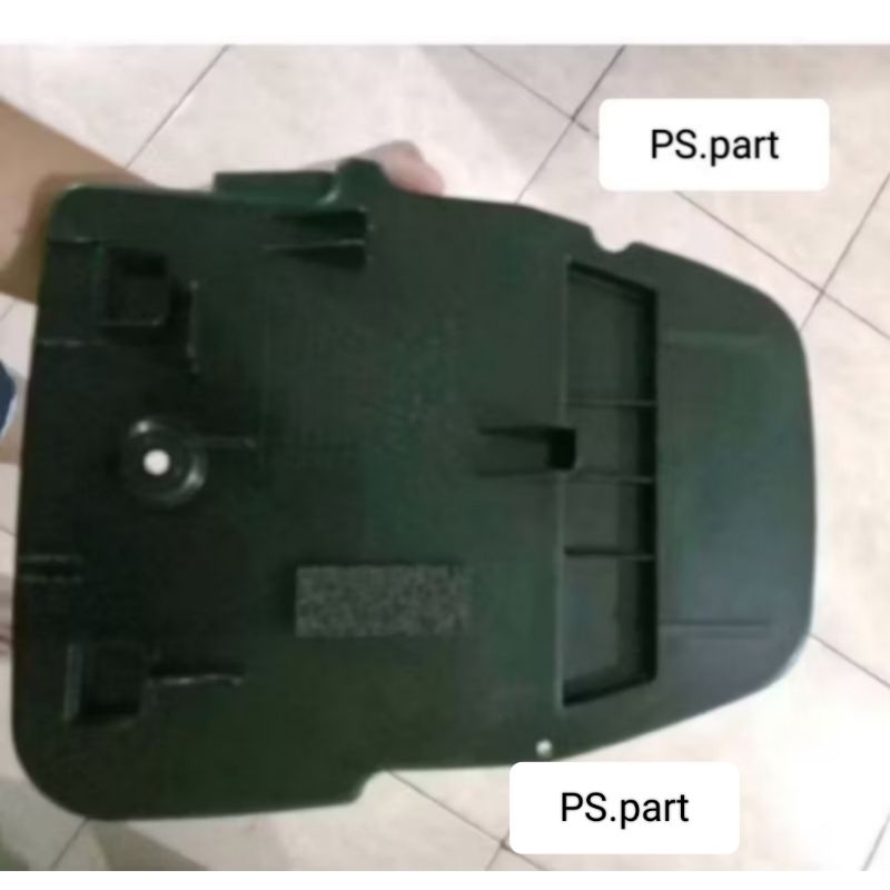 81256-KVY-700 TUTUP AKI ACCU BEAT KARBU ORIGINAL AHM