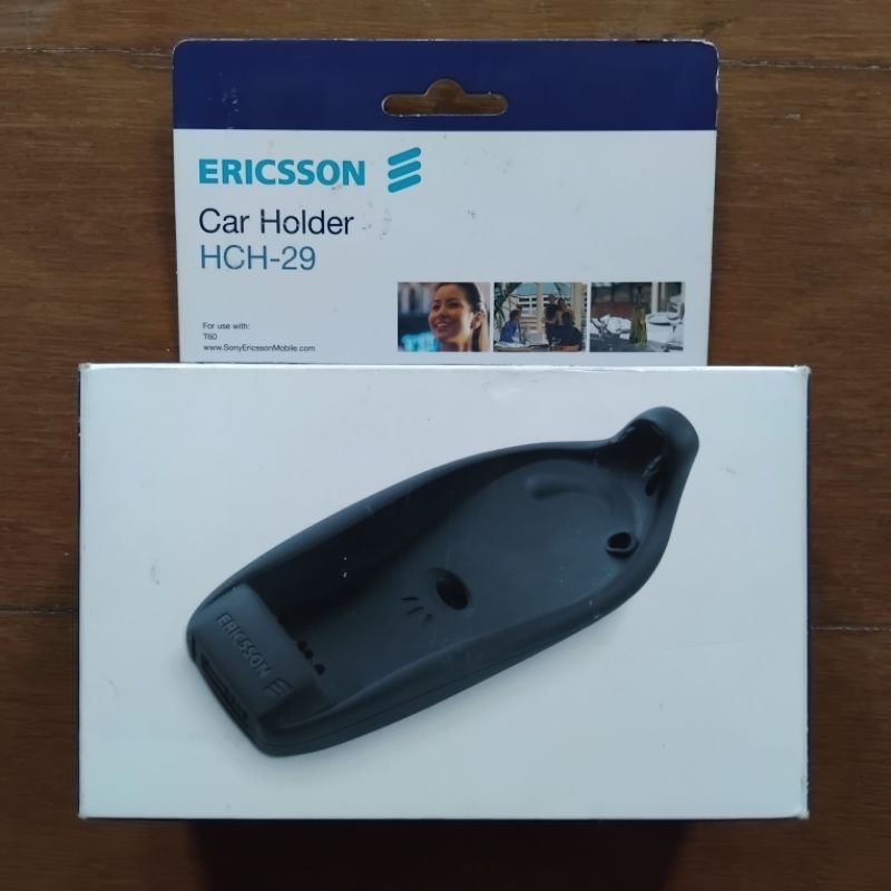 Ericsson Car Holder HCH-29 Original untuk Ericsson T60