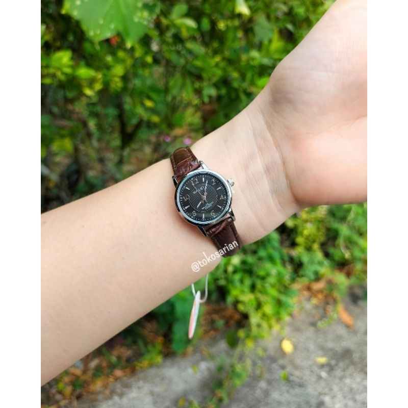 Jam Tangan Halei 484L Original Bergaransi Jam Tangan Kulit Wanita