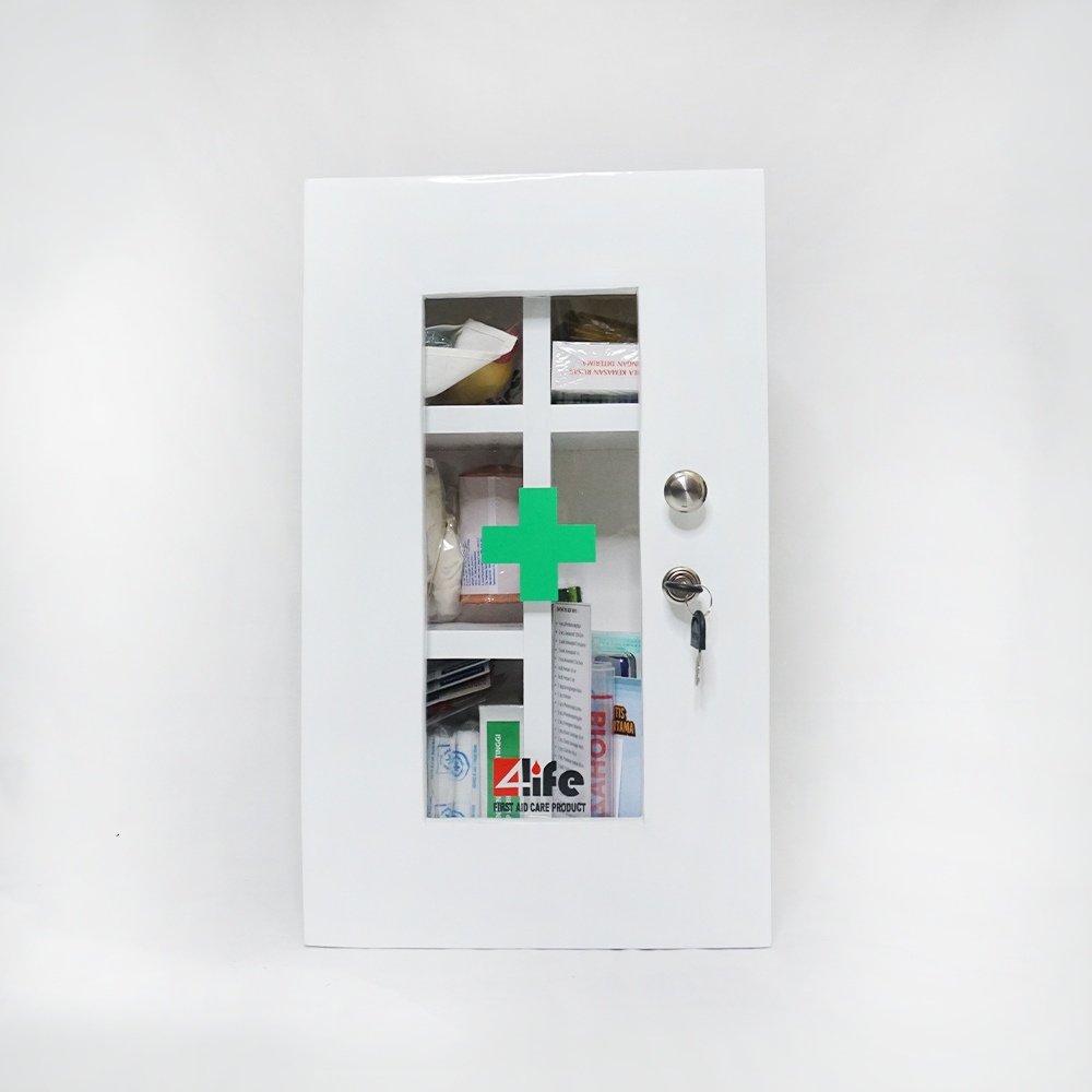 Box P3K Kayu / Wooden Box / Palang Hijau