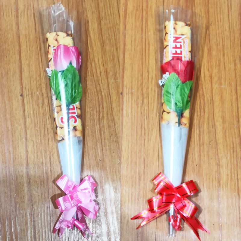 BUKET BUNGA MAWAR COKELAT SILVERQUEEN BESAR 55 GRAM