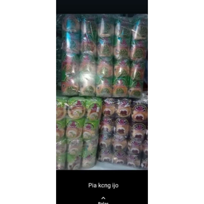 

pia surya dengan varian rasa coklat lumer,kacang ijo,kelapa