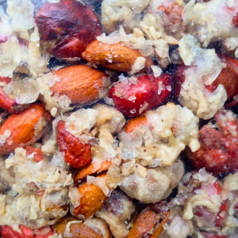 

keripik kulit melinjo