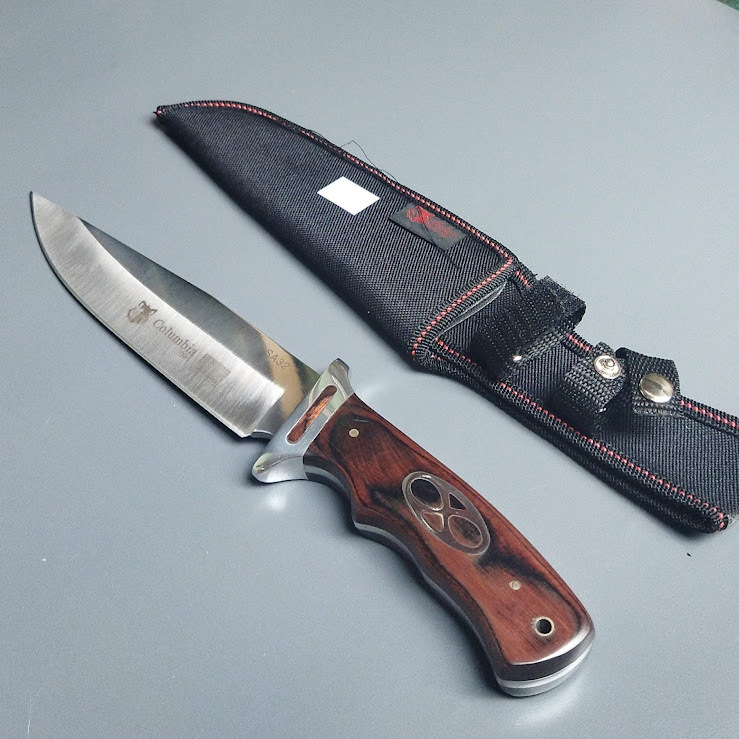 Pisau Survival Columbia SA32