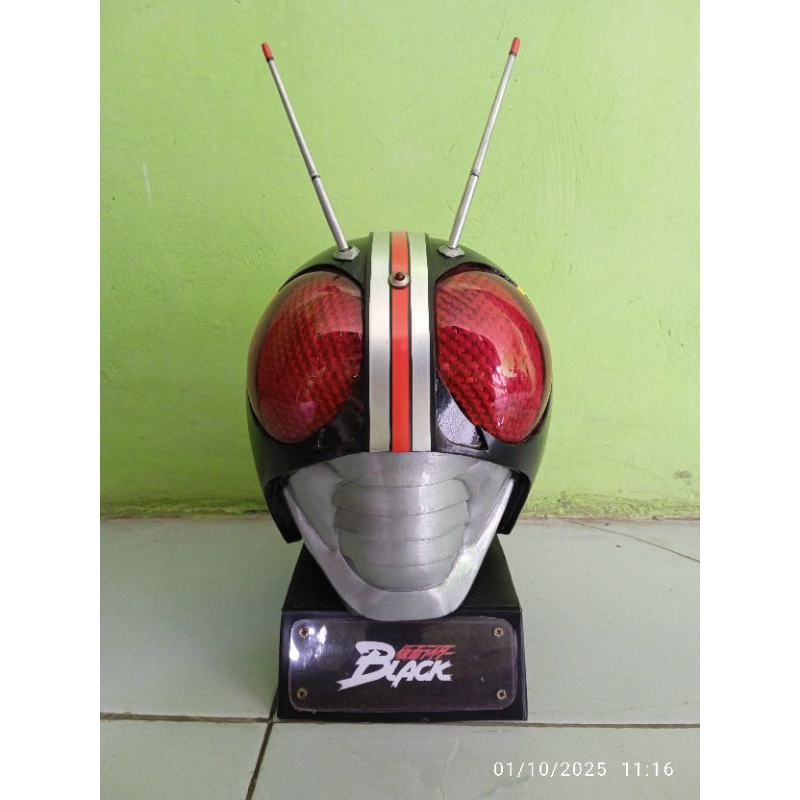 Helm Cosplay Kamen Rider Black