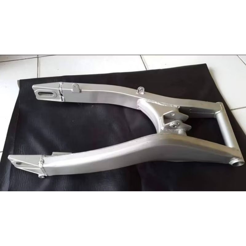 lengan ayun swing arm ori suzuki fxr150 (banana arm)