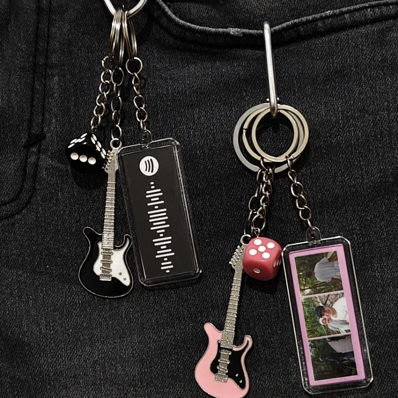 Keychain couple/ Gantungan kunci couple barcode spotify / Gantungan tas/ Gantungan kunci custom foto