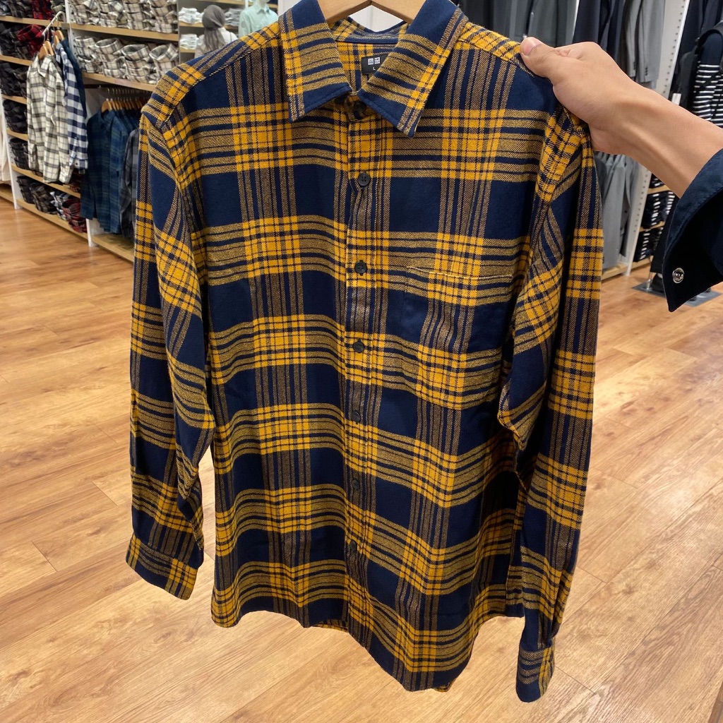 Jastip. Kemeja Flannel Uniqlo (MAN)
