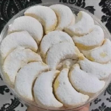 

KUE SALJU