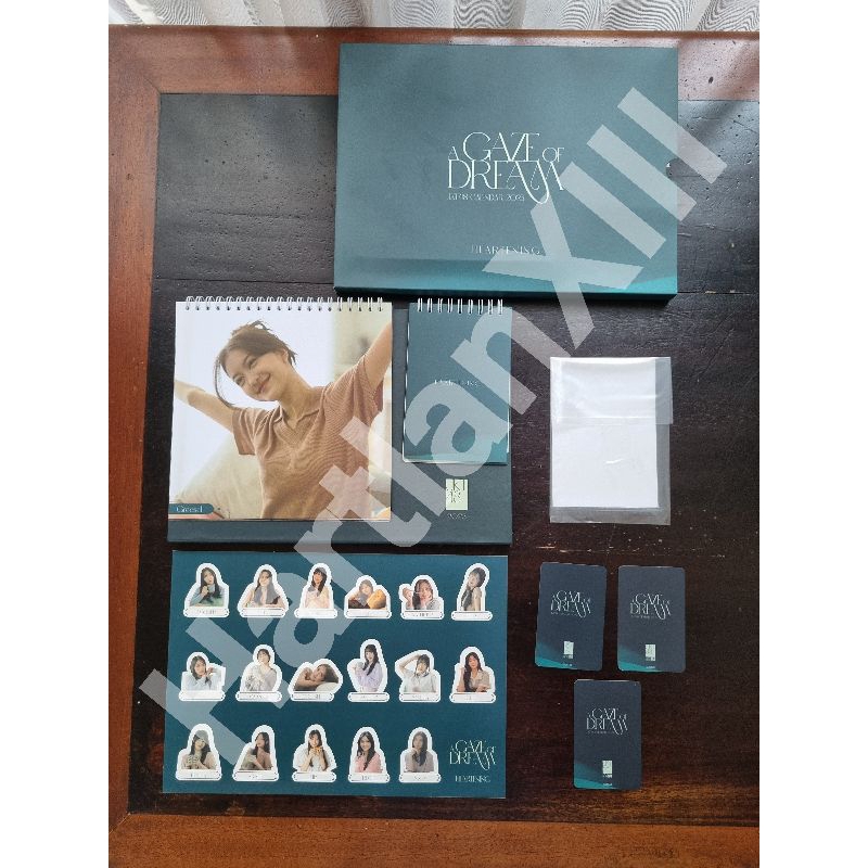 

Kalender 2025 JKT48 A Gaze Of Dream Fullset Unsealed