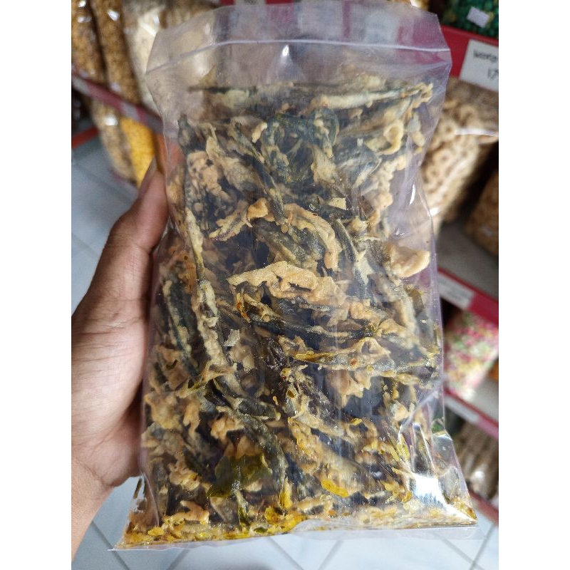 

keripik daun singkong, olahan daun singkong 200gr