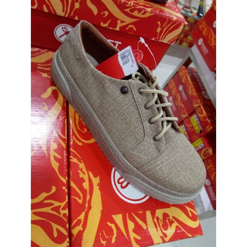TRISET Sepatu kets wanita original Tersedia size 36-40