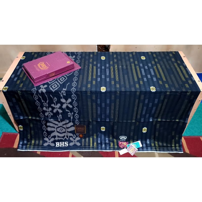 SARUNG TENUN BHS EXCELLENT SKT MIX KUALITAS GOLD & MESRES TAMER 100 jsk