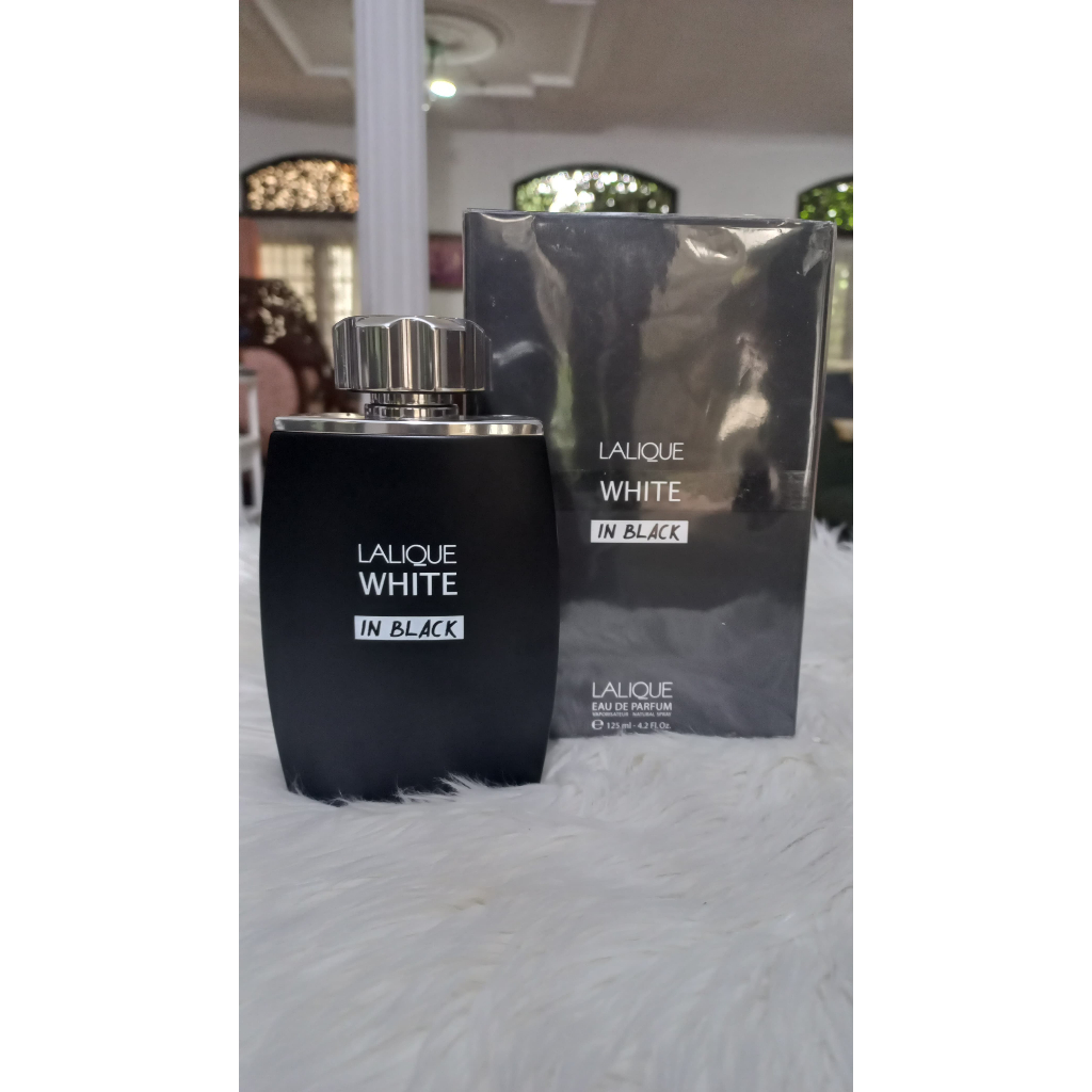 Preloved Lalique White in Black