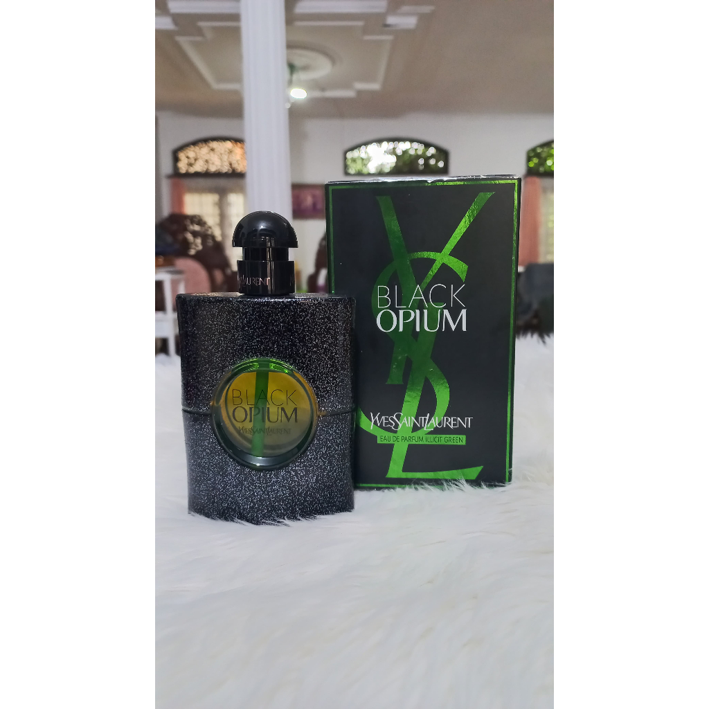 Preloved Ye eS eL Blac* Opi** Illicit Green