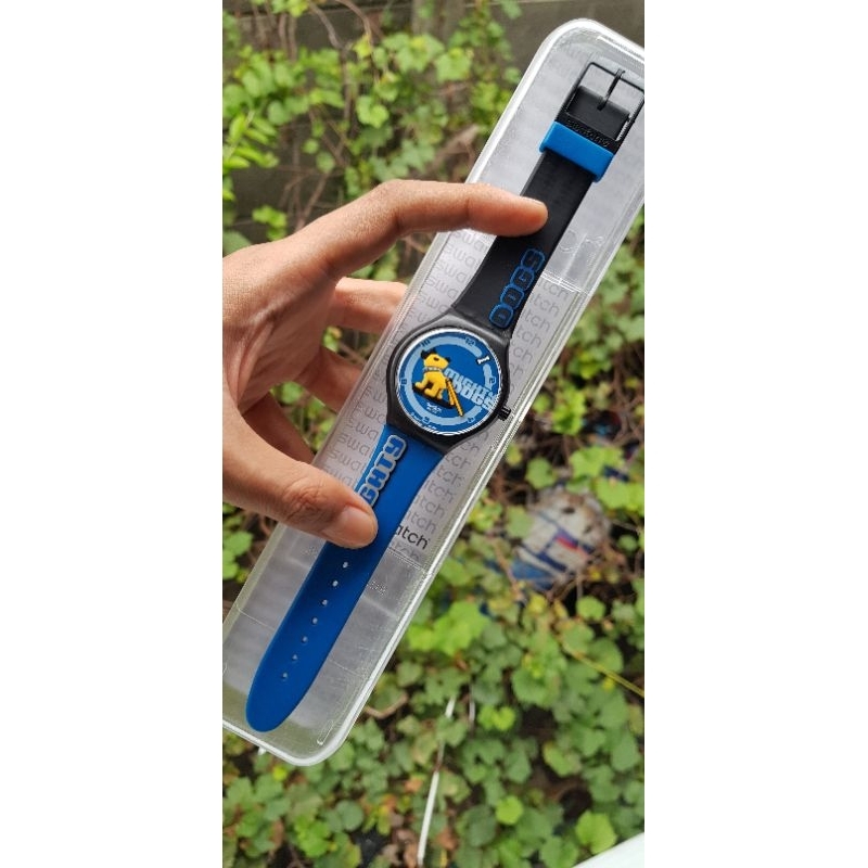 swatch touch game MIGHTY DOGS STGB101