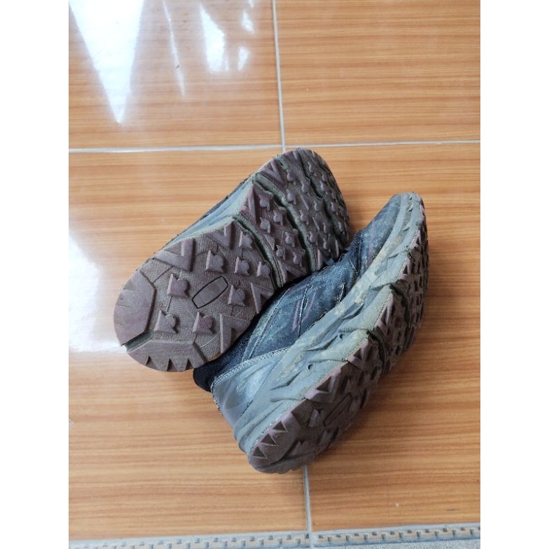 Second 910/Nineten Yuza Evo ukuran 40