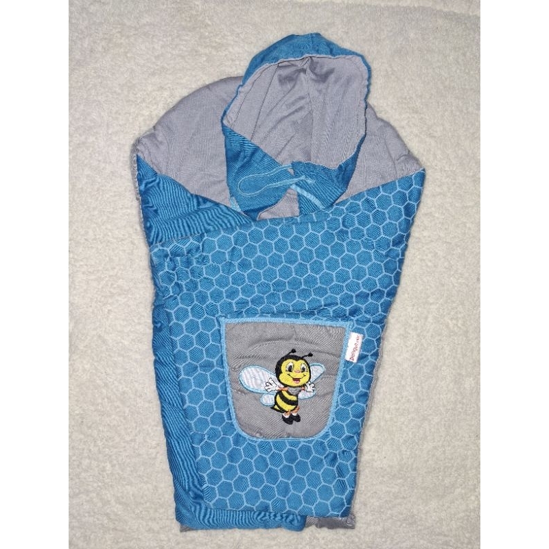 PRELOVED Dialogue DGB3107 Blanket saku bee series (selimut topi bayi)