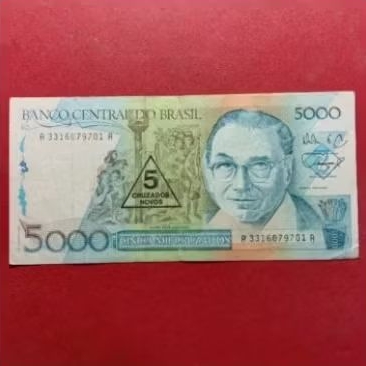 

Uang kertas Brazil 5000 cruzados