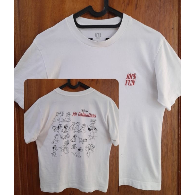 Kaos Tshirt Uniqlo UT x  Disney Art Vintage 101 .  Preloved/Second/vintage