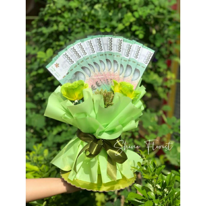 

Bouquet kue | buket money | gift | girlfriend | pacar | hadiah anak