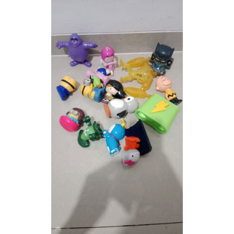 mainan happy meal McDonald's