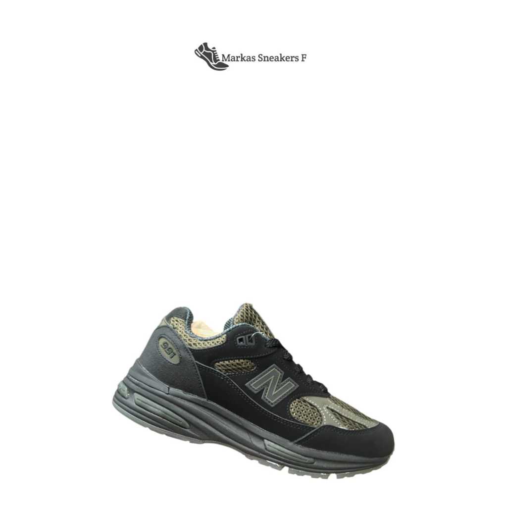 SEPATU NB 991 X STONE ISLAND MADE IN ENGLAND - Hitam