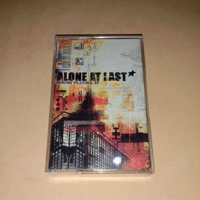 kaset alone at last sendiri vs dunia