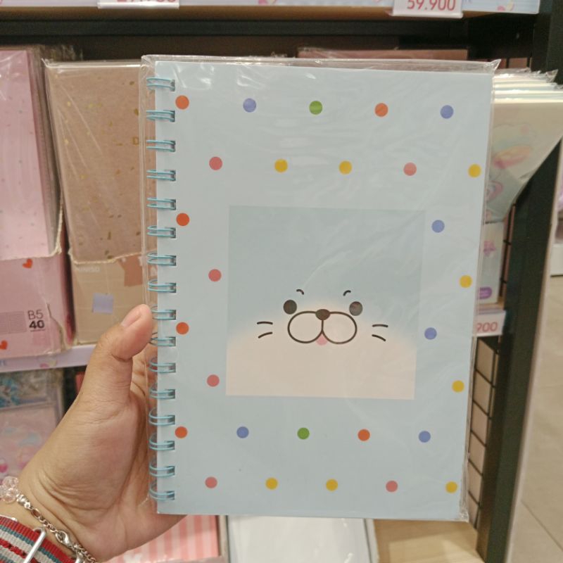

Miniso Animal Faces Collection A5 Wire-bound Book (64 sheets)