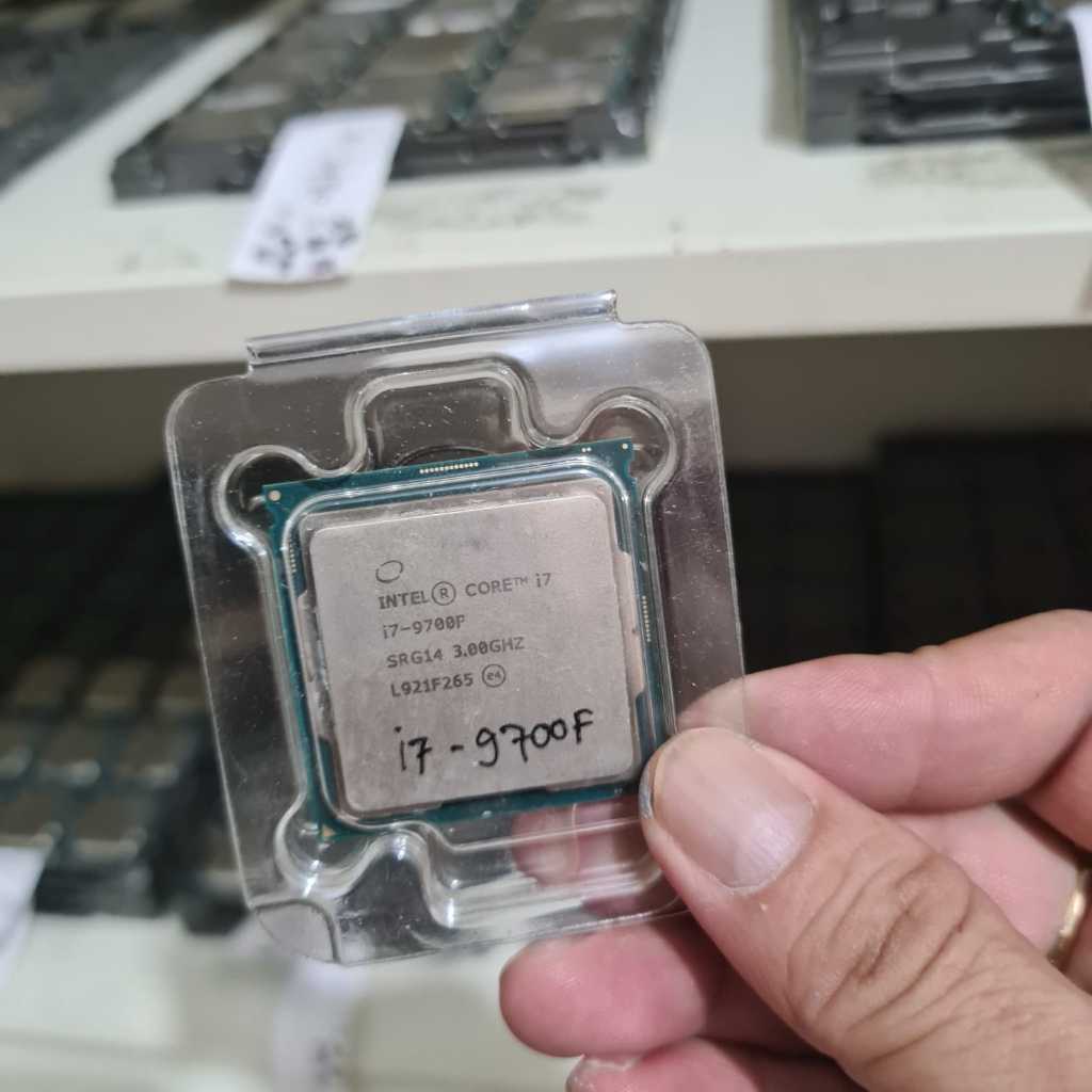 Processor i7 9700F tray