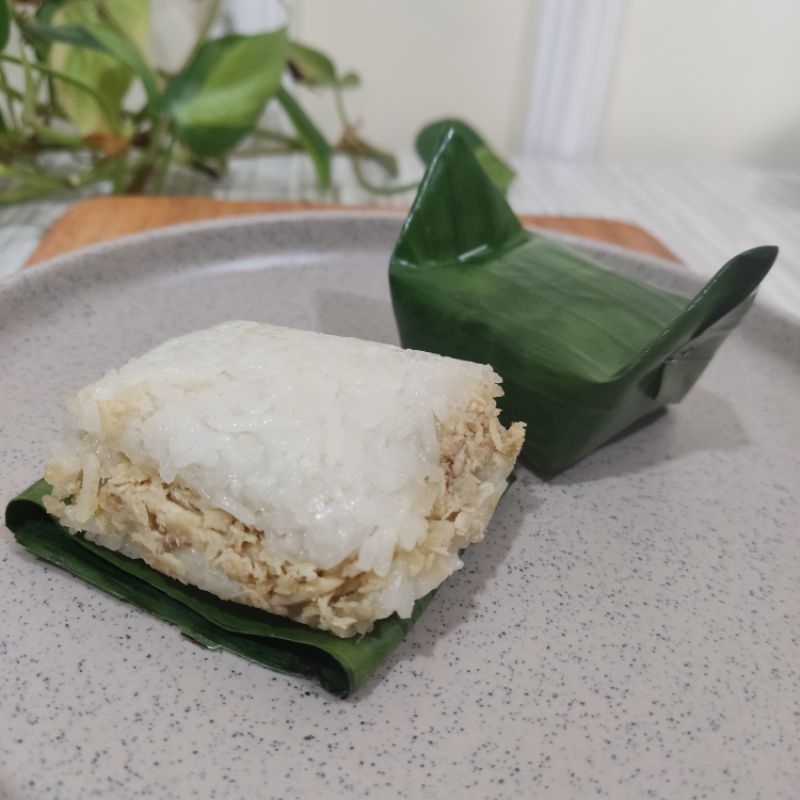 

Lemper isi ayam