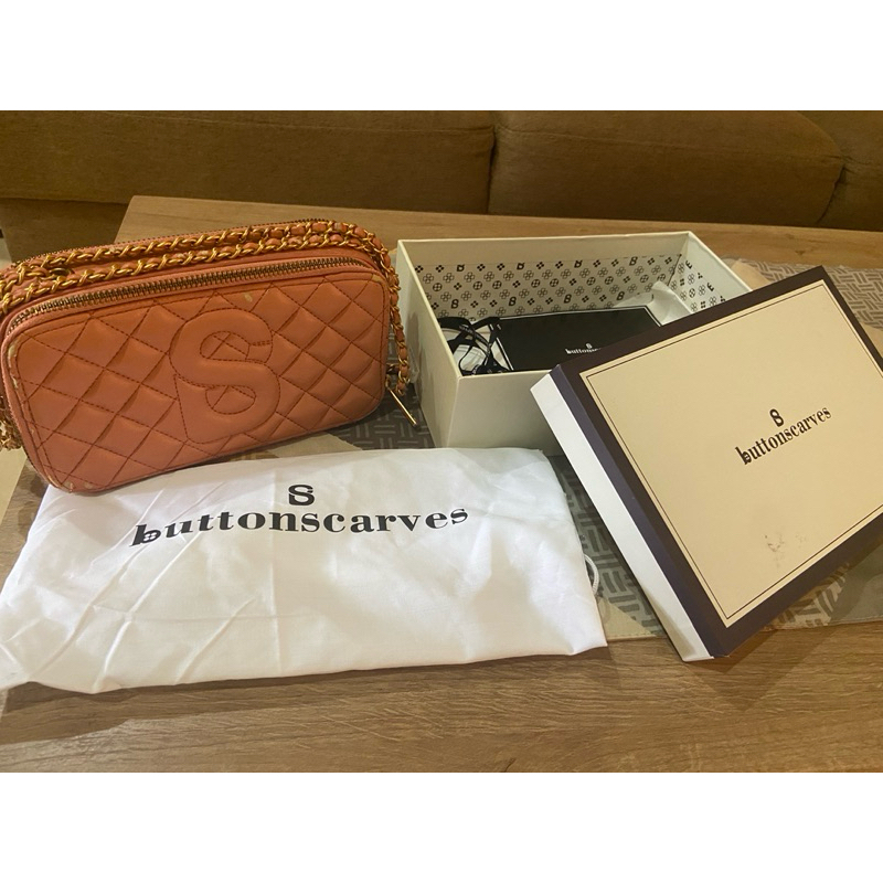 Preloved Yura Bag - Buttonscarves