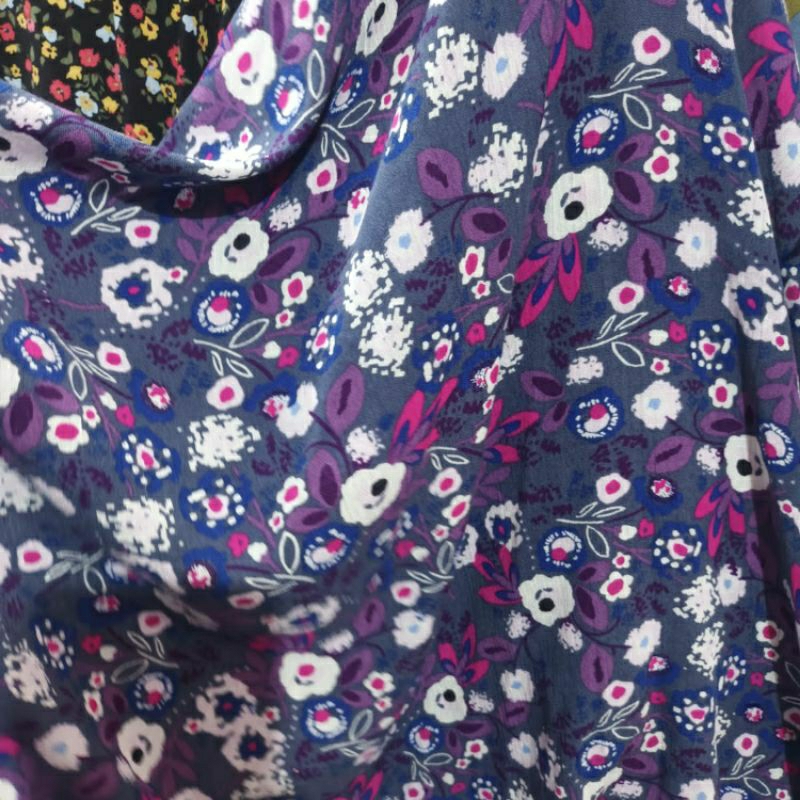 KAIN RAYON FUJET KRINGKEL MOTIF BUNGA KECIL  - KAIN RAYON KRINGKEL MOTIF KEMBANG KECIL  - KAIN MOTIF